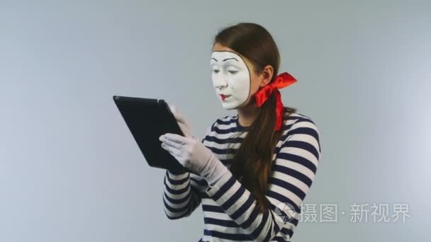 女人 mime 与平板电脑小工具
