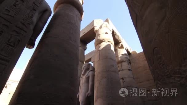 埃及卢克索神庙雕像