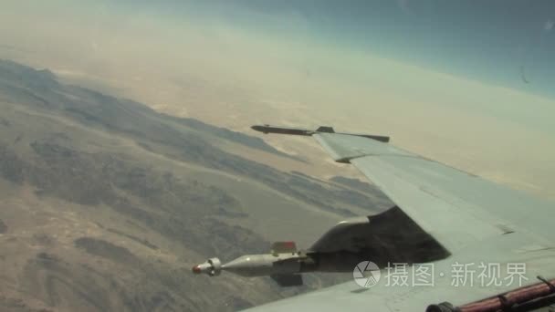 战斗机在阿富汗飞视频