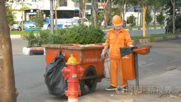城市生活垃圾服务视频