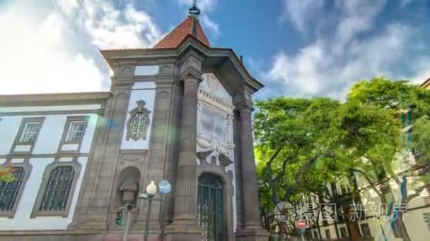 Banco de Portugal on the Avenida Arriaga timelapse hyperlapse in