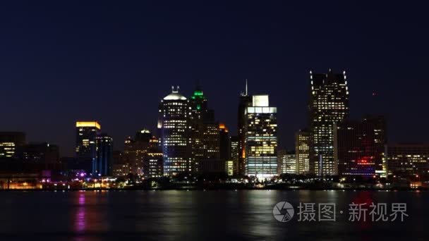游戏中时光倒流的底特律夜景视频