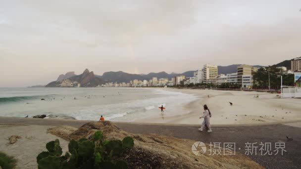 在里约热内卢伊帕内玛海滩视频