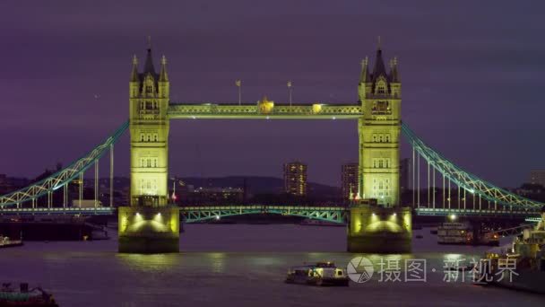 Evening at Tower Bridge in London