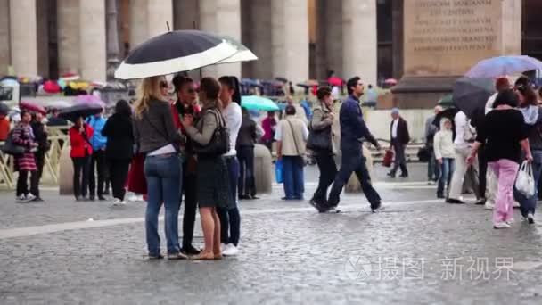 圣伯多禄广场在梵蒂冈城视频