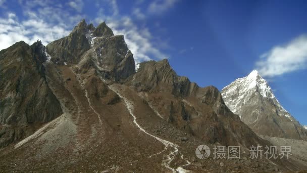 在尼泊尔的山峰视频