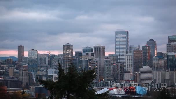 西雅图与满天的云彩视频