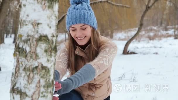 冬季训练健身模型运动员女孩视频