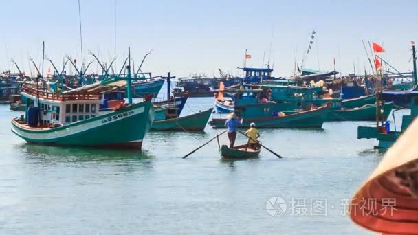 越南多彩渔船视频