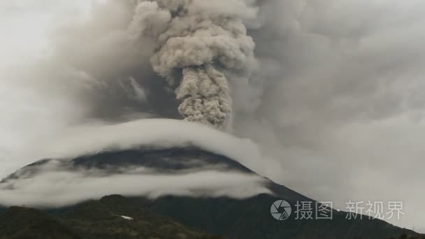 通古拉瓦火山喷发视频