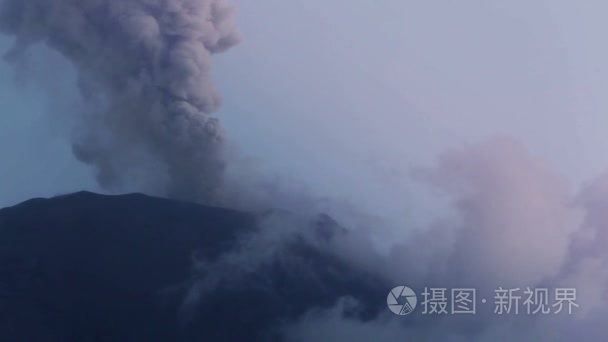 火山长距离抛丸视频