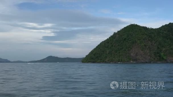 在普吉岛上的长江之旅视频