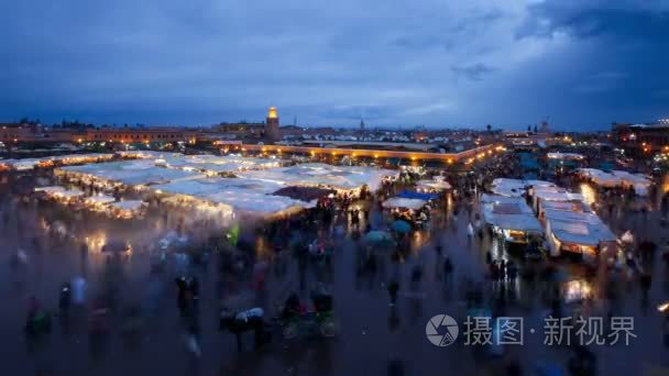 Djemaa el Fna 夜市，马拉喀什