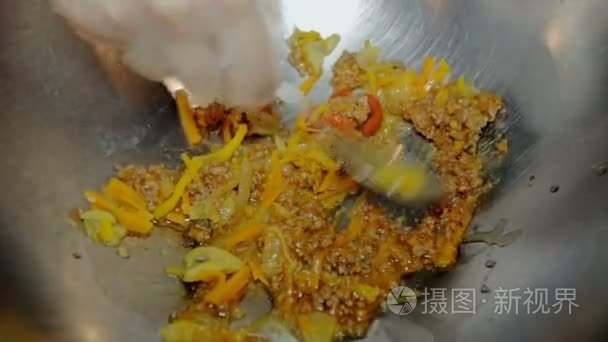 近摄镜头首席厨师面食中餐厅视频