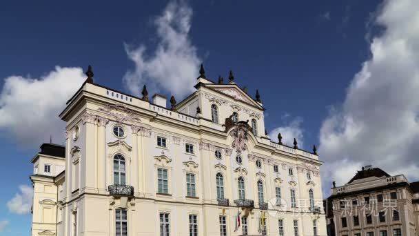 大主教宫，著名的捷克首都布拉格城堡，主入口处建筑。布拉格是资本的欧洲访问量最大之一