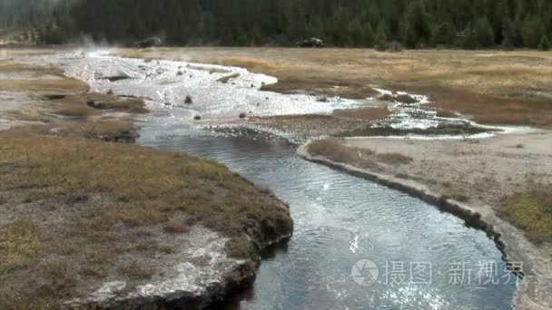 矿物流在黄石国家公园视频