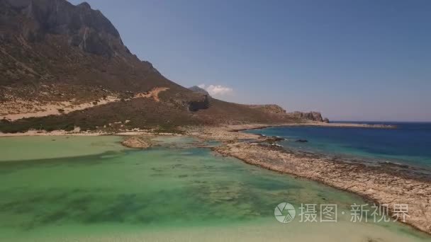 希腊克里特岛也海滩的航拍视频视频
