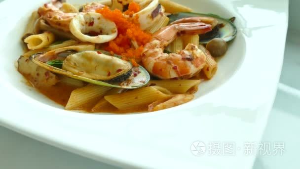 意大利面条汤姆百胜餐饮海鲜视频