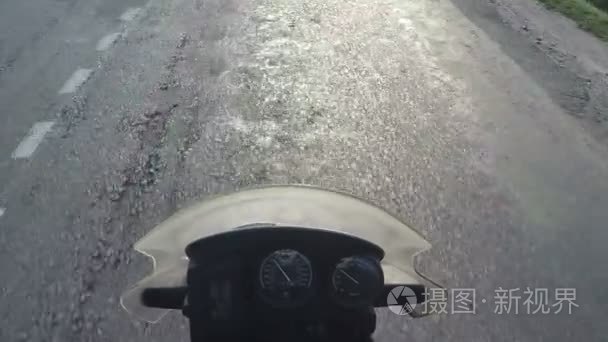向着太阳摩托车道路冒险视频