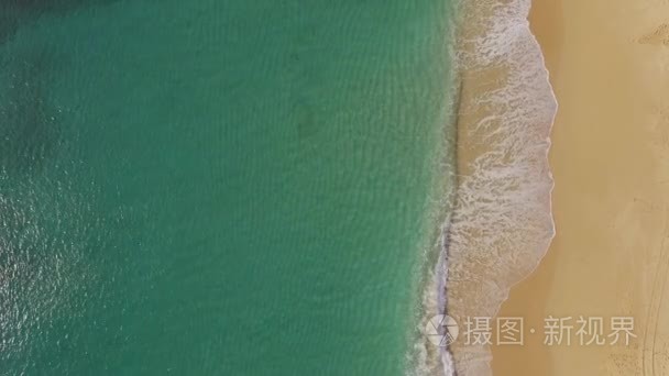 空中夏威夷海滩飞越波视频