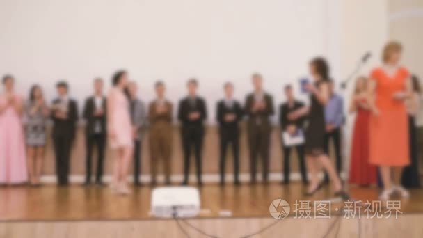 证书颁发给学生演示文稿视频