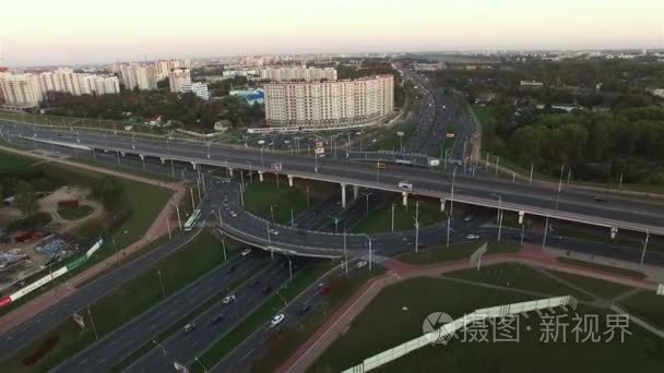 空中视图的交通对城市道路视频