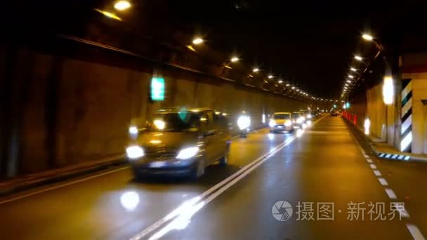 汽车行驶在隧道视频