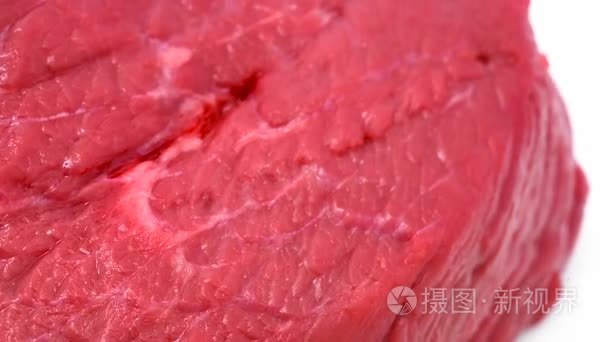 鲜嫩多汁的生牛肉肉视频