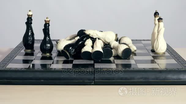 下盘棋的初始位置数字板上视频