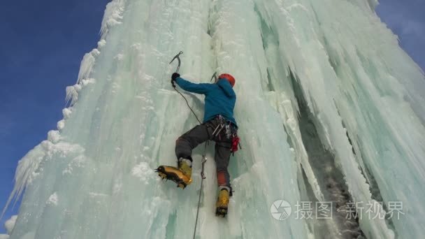 冰攀岩登山家视频