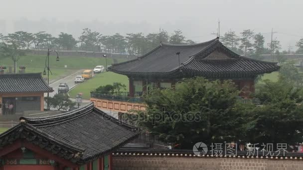 查看到韩国水原华城城堡建筑视频