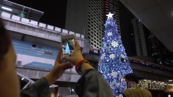 2016 年 12 月 17 日曼谷拍照的装饰树