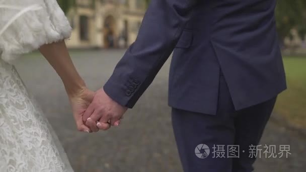 婚礼的主题，举行手新婚夫妇