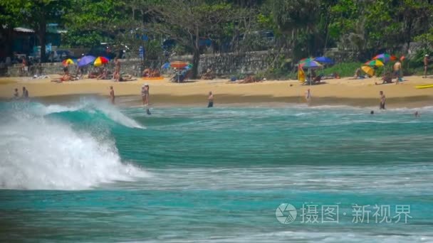 波奈汉海滩上视频