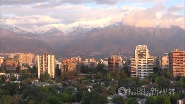 在智利圣地亚哥的摩天大楼视频