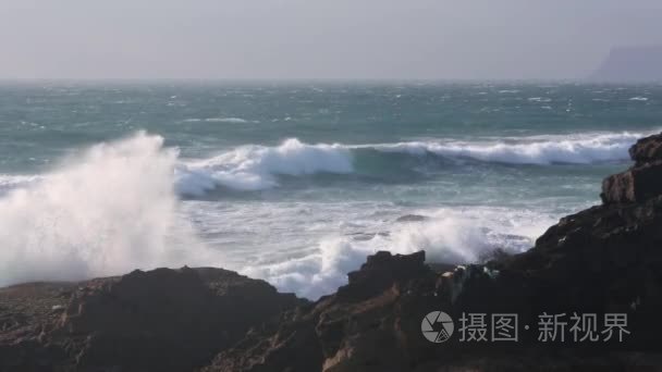 葡萄牙大西洋风暴视频