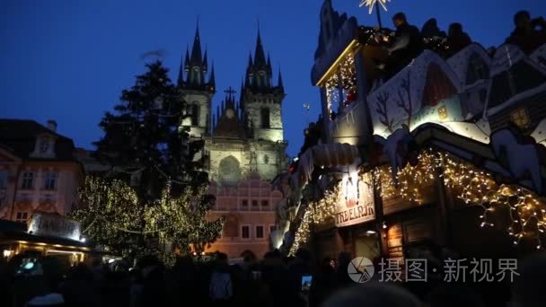 在纵横旧城新年歌曲视频