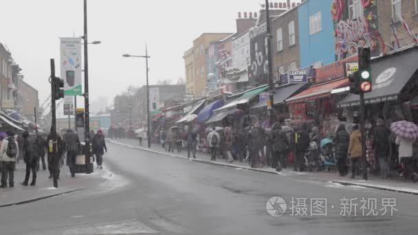 伦敦卡姆登雪暴雪视频