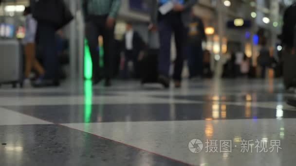 低角度超慢运动机场旅客航站楼视频