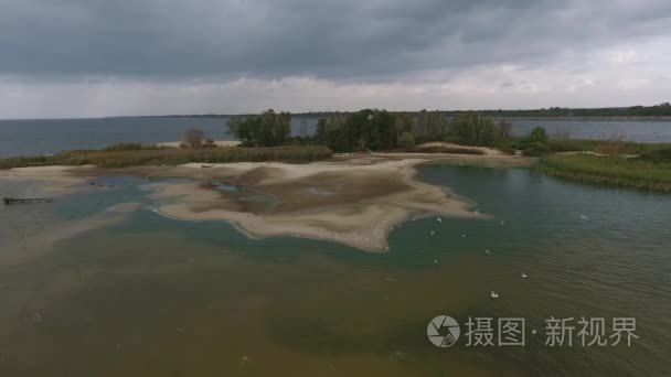 在基辅海中岛屿的空中测量图视频