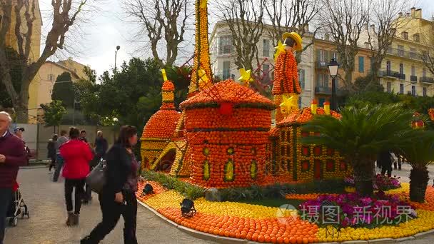 在法国的芒通柠檬节视频