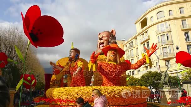 在法国的芒通柠檬节视频