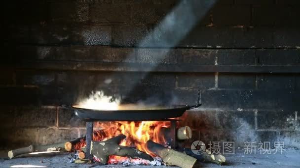 西班牙海鲜饭和光视频