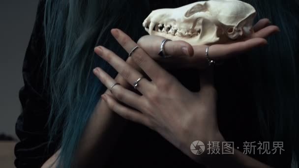 神秘的看看视频素材 神秘的看看实拍视频下载 第1页 摄图新视界视频库 神秘的看看视频素材 神秘的看看实拍视频下载 第1页 摄图新视界视频库
