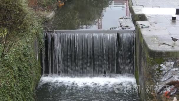 城市旧区河道视频