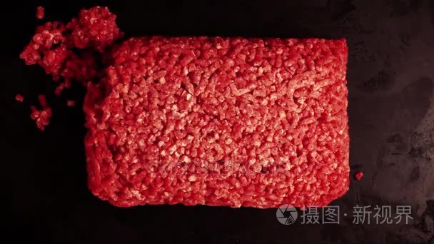 停止运动动画煤球的碎牛肉