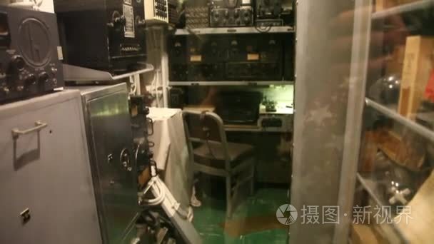 潜艇通信机房视频