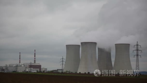 核发电站杜科瓦尼捷克视频