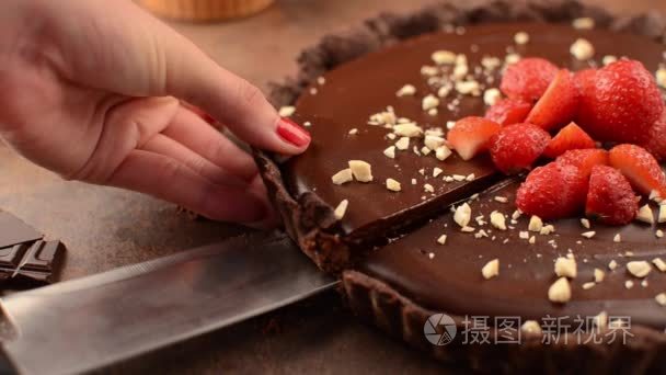 美味的巧克力焦糖挞素材视频