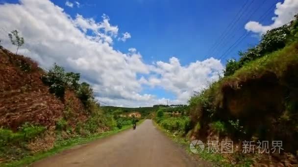 乡间小路到地平线视频